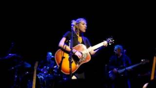 Martha Wainwright - Comin&#39; tonight (Live Madrid 7-11-08)