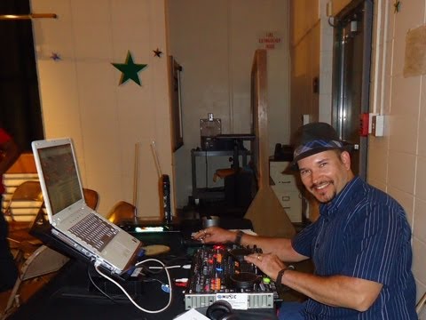 Erik Redmond a.k.a DJ Richterscale video.