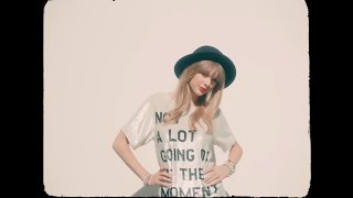 Taylor Swift - 22 (Taylor&#39;s Version) (Updated Official Music Video)