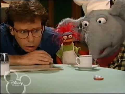 Muppets Tonight - 2x02 Rick Moranis