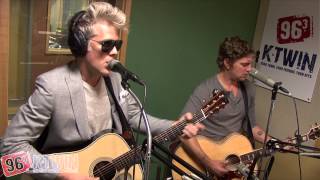 Matchbox Twenty &quot;She&#39;s So Mean&quot; live at the K-Twin Studios