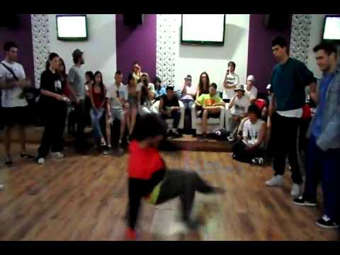 Ahy Kiif En El Zur Crew Vs Born Killerz