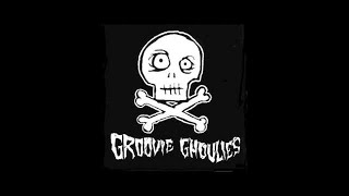 Groovie Ghoulies - The Highwayman bass cover