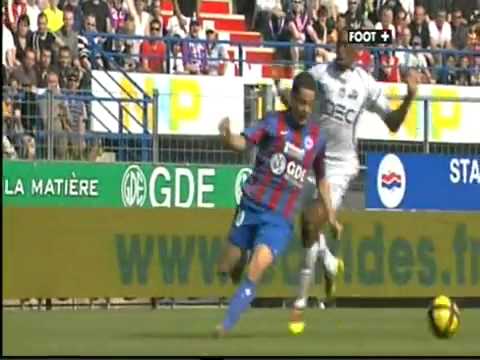 Vidéo هدف حمومة - .flv