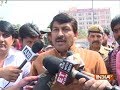 BJP MP Manoj Tiwari along with protesting SSC aspirants meet Rajnath Singh