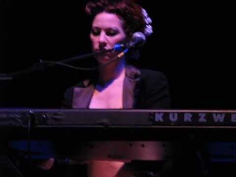 5/17 Amanda Palmer - The Bed Song @ The National, Richmond, VA 4/05/15