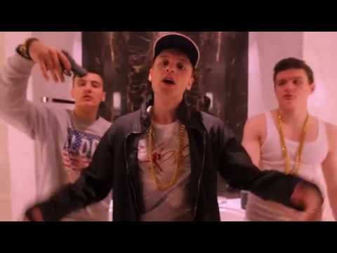 Trinken Trinken - Hustensaft Jüngling (Offizielles Musikvideo)