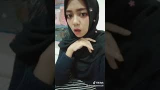 Download lagu Tiktok nyindir keras 🤭 mp3