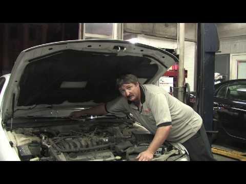Car Maintenance Tips : How to Connect a Wiper Motor