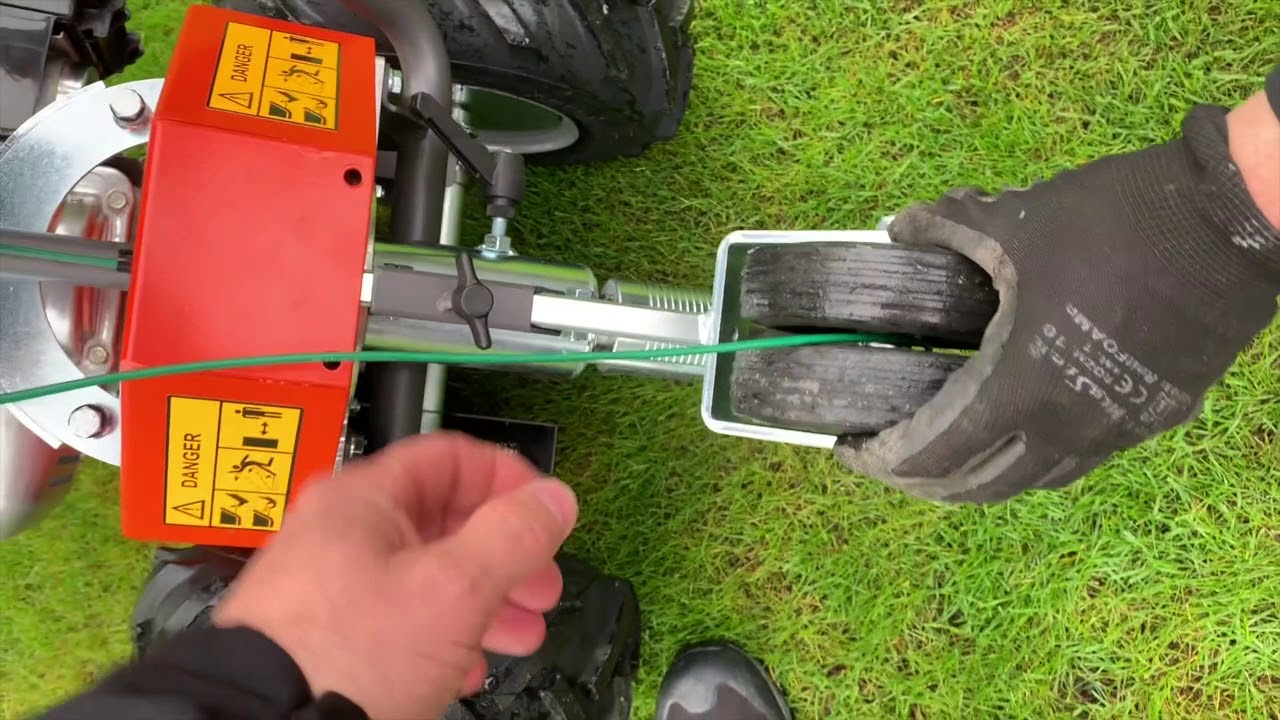 Maszyna do układania kabla pod automaty koszące Husqvarna CL 400