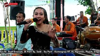 Download lagu Ditinggal Pas Sayang Sayange (Safira Inema) Cover Tatta Ganosa Arseka Music mp3