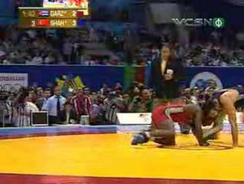 Shahin defeats Garzon for 66-kilo gold