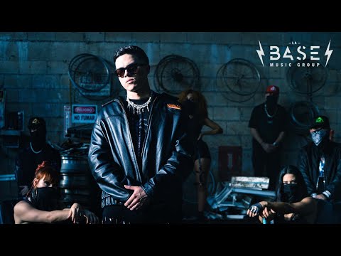 Chris Andrew - La Problematika (Official Video)