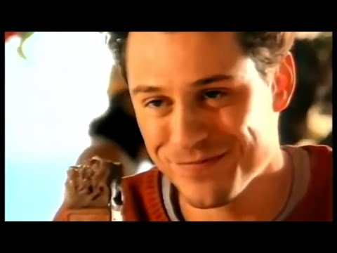 Spot televisivo completo Maxibon con Stefano Accorsi (1995): “du gust is megl che ‘uan”, Tv .