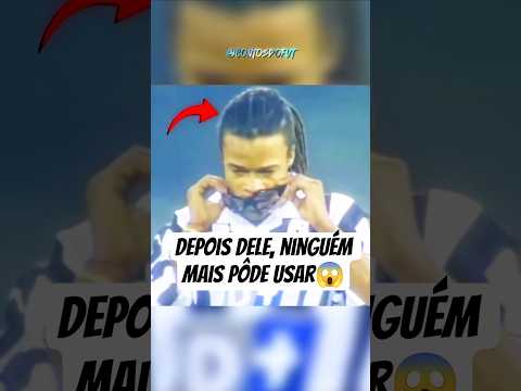 Unico jogador que a FIFA deixou usar óculos 😔