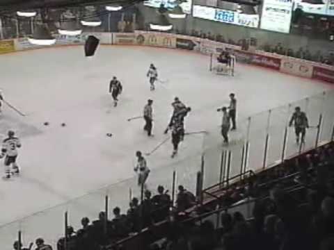 Andrew Rieder vs Chad Suer