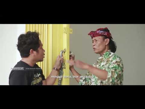 karyawan-toko-bangunan