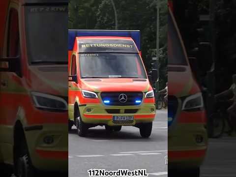 Flying RTW, RTW 2-3 Feuerwehr Potsdam auf einsatzfahrt #feuerwehr #firebrigade #ambulance #paramedic