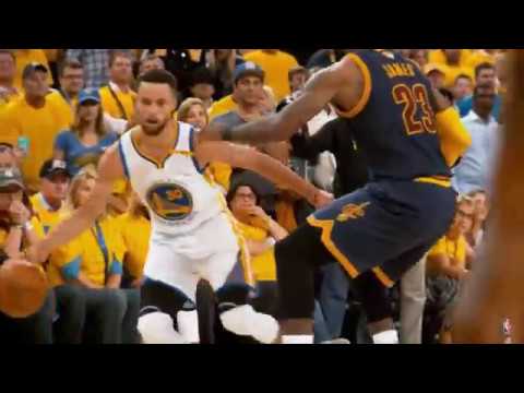 Stephen Curry crosses Lebron James on Back to Back Games in 2017 NBA Finals