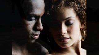 Johnny Mathis - Moonlight Becomes You, It Could Happen To You, But Beautiful