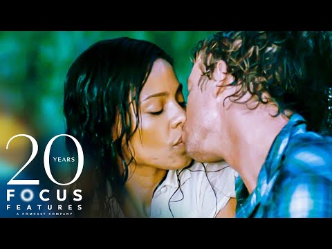 Sanaa Lathan Begins To Open Her Heart to Simon Baker