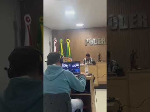 Câmara Municipal de Coimbra - MG usando votação Electrónica.