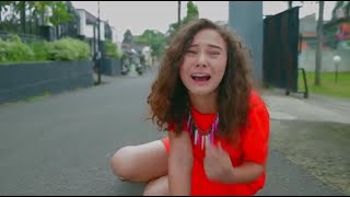 Download lagu FTV Fendy Chow & Larasati Nugroho Service Cinta 24 Jam mp3