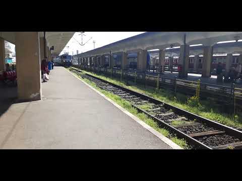 Sosire la Ploiesti Sud a IC 552 Suceava - Bucuresti Nord