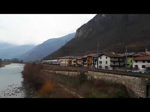 ETR.526 JAZZ DELLA REGIONE TRENTINO TRASPORTI IN TRANSITO A AVIO (VR) 17 - 3 - 2018