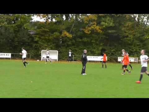 Opjestropdas.nl 5 nov 2016 DWSV 3 - VV De Meern 10 com 4-4 Doelpunt DWSV (2-4)