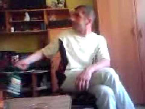 SCURTU , cu maneaua in fapt