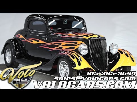 1934 Ford Custom for sale at Volo Auto Museum (V18836)
