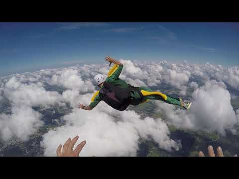 Best Skydiving Fail on YOUTUBE! Category D1: Spinning Out of Control, Skydive City, Zepherhills, FL
