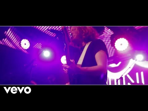 Luna Bay - Call The Night (Official Music Video)