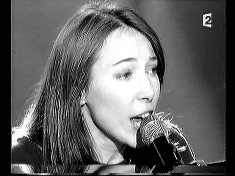 JEANNE CHERHAL - Douze Fois Par An (Top of the Pops 2003 French TV)