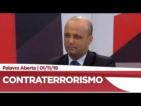 Vitor Hugo discute contraterrorismo