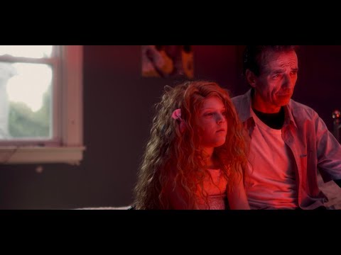 Lina Tullgren // Golden Babyland (Official Video) YouTube Thumbnail