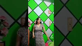 Download lagu [TIKTOK] Gunung Gede Goyang Hot mp3