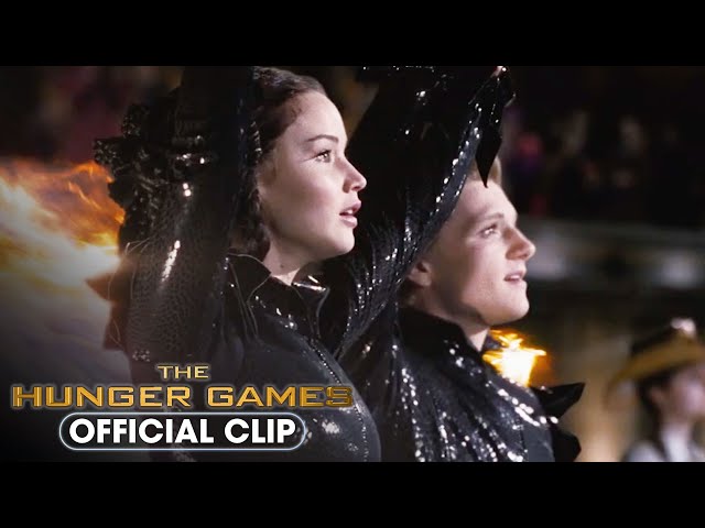 Katniss & Peeta's Debut At The Capitol | The Hunger Games