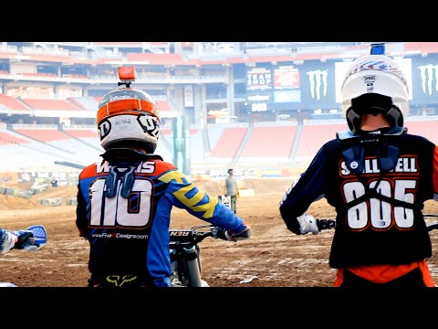 FIRST TIME RIDING A SUPERCROSS TRACK!