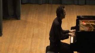 Liszt, Étude de Paganini no.2 - Gianluca Luisi