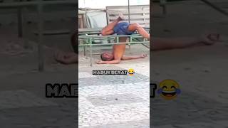 Download lagu Mabuk Berat 😆😆 #youtubeshorts #lucu mp3 Download lagu Mabuk Berat 😆😆 #youtubeshorts #lucu mp3