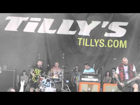 Vanna- I, The Remover (Vinoy Park)