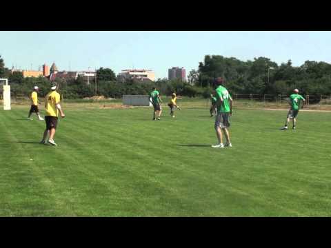 WUCC 2010 Stoly Ultimate vs Flying Angels Bern Part 2 / 3