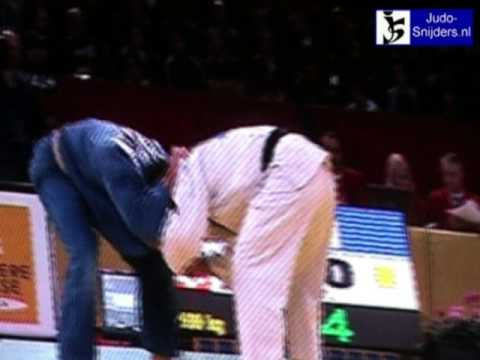 Judo 2009 Paris: Fabre (FRA) - Rappard (SUI) [-100kg].