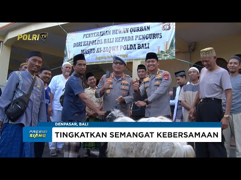 KAPOLDA DAN WAKAPOLDA BALI SERAHKAN 2 EKOR SAPI QURBAN DI MASJID AT-TAQWA