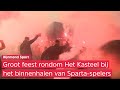 Spelersbus van Sparta feestelijk onthaald na behalen van play-offs