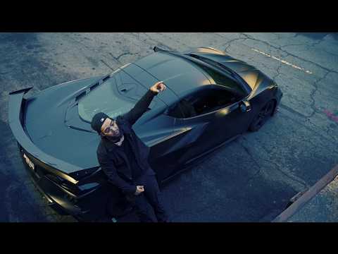 Young Moe — War Wit Us  (Official Video)