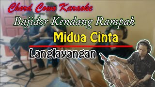 Download lagu Midua Cinta ( LANGLAYANGAN ) Karaoke Chord Cowo | Slow Naik Bajidor Kendang Rampak mp3 Download lagu Midua Cinta ( LANGLAYANGAN ) Karaoke Chord Cowo | Slow Naik Bajidor Kendang Rampak mp3