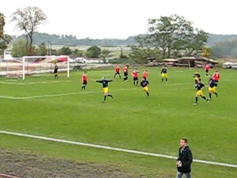 Przemek Begier na 0:2       Piast Czerwieńsk - Spójnia Ośno Lubuskie
